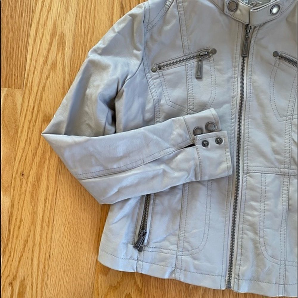 JOUJOU Jacket   - Picture 11 of 13